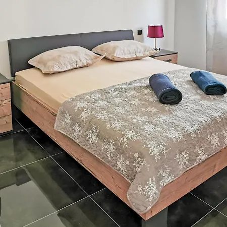 Prova 1 By Interhome Villa *