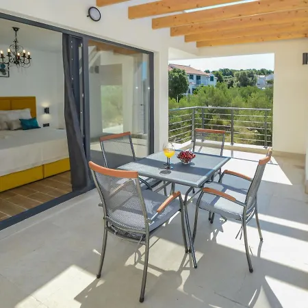 Prova 1 By Interhome וילה *