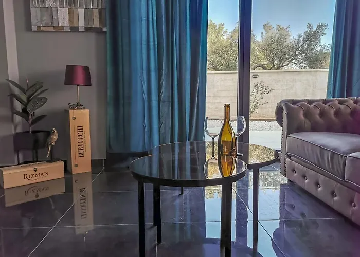 Prova 1 By Interhome * يزيرا