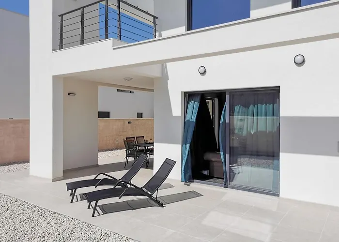 فيلة Prova 1 By Interhome